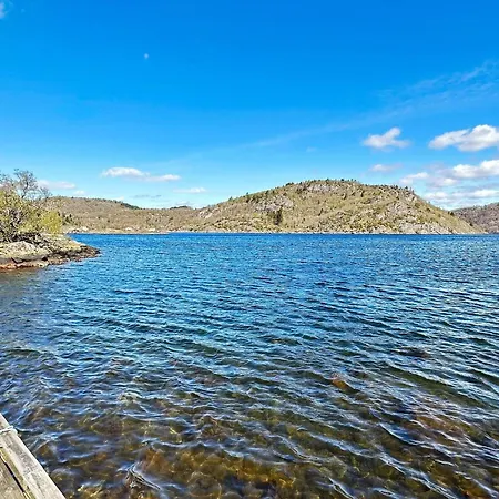 5 Person In Feriehus Farsund