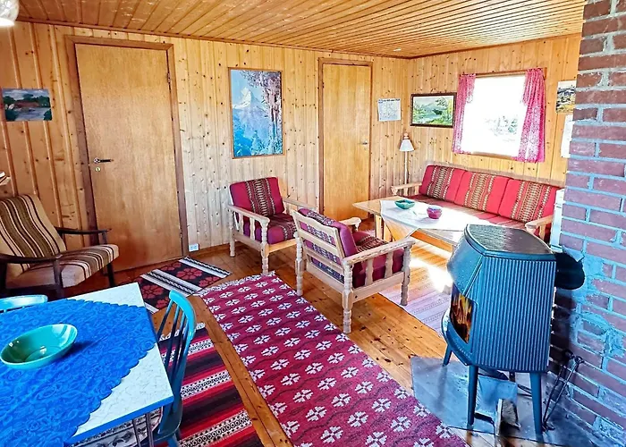 5 Person In Farsund-by Traum